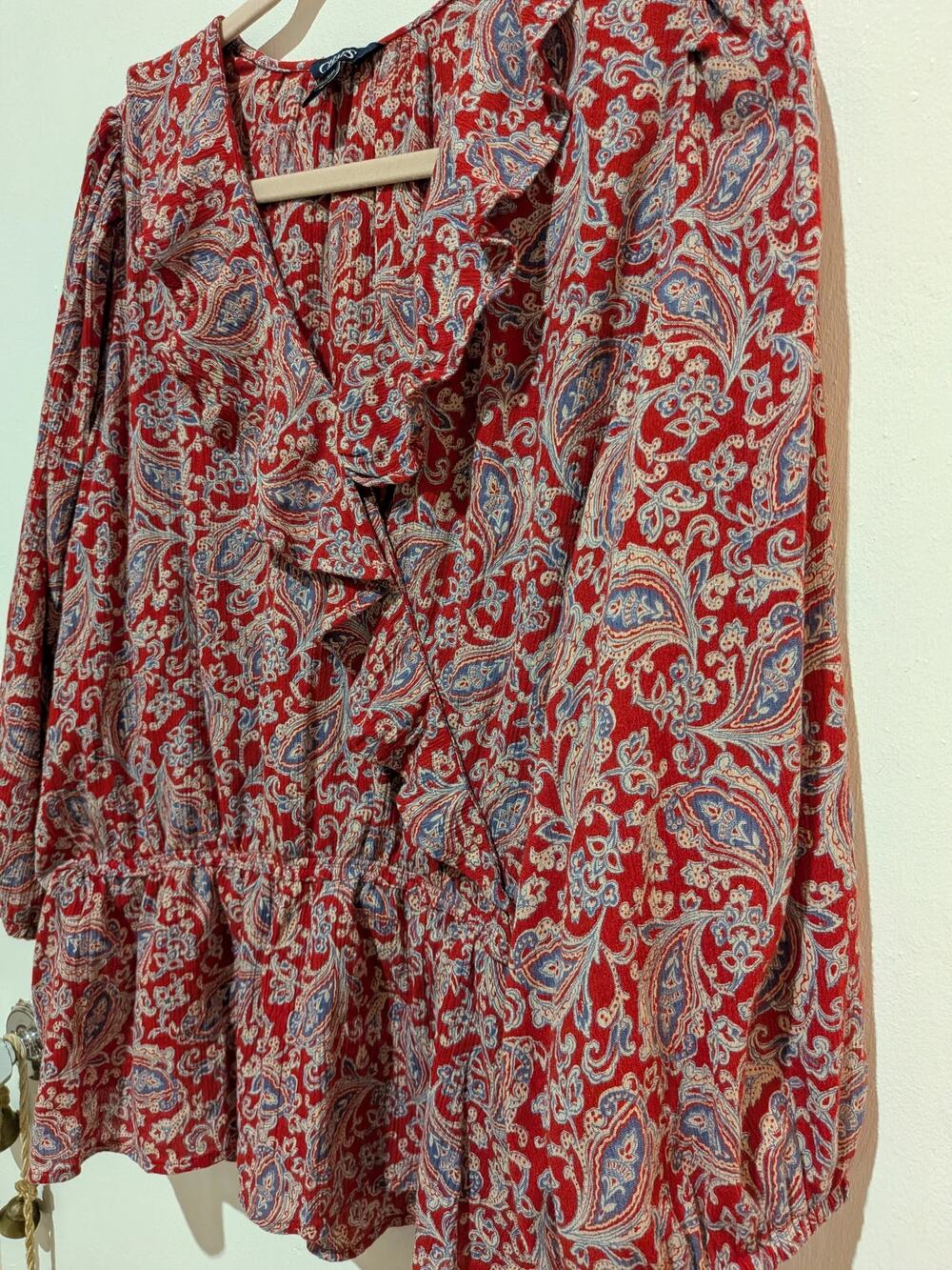 Chaps Ruffled Paisley Blouse Red Size 14 - Picture 2 of 6